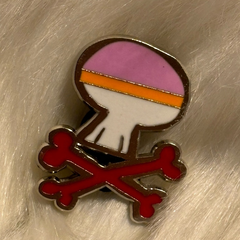 Disney trading pin
